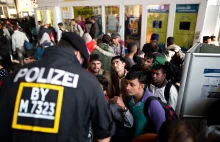 Monachium przyjęło w Sobotę 12 tyś imigrantów i policja ogłosiła stan kryzysowy.