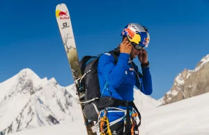 Andrzej Bargiel zjechał na nartach z K2!