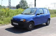 Fiat Seicento czyli jazda za śmieszne pieniądze. Poradnik zakupowy (WIDEO)