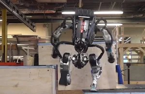 Zobaczcie nowe, niesamowite zdolności robota ATLAS od Boston Dynamics