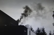 Czytelnik nagrał czarny dym buchający z komina krematorium... no i?!