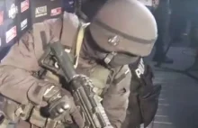 Popek zatrzymany w Złotych Tarasach? Policja mówi, że nie zatrzymywała [WIDEO]