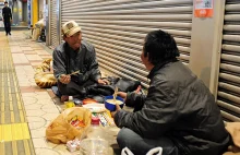 W Japonii do sprzątania Fukushimy rekrutują... bezdomnych