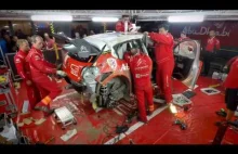 Mechanicy w 3 godziny odbudowują Citroëna C3 WRC po poważnym dachowaniu