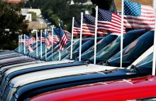 Zwiastun kryzysu: USA uginają się pod nowymi, niesprzedanymi samochodami