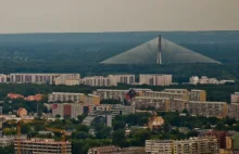 Najwyższy most w Polsce z najwyższego apartamentowca w Polsce