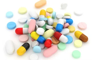 Połowa leków dostępnych za pośrednictwem internetu to produkty sfałszowane