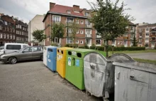 Nadpłatę mieszkańców za śmieci przeznaczą na ... budowę biurowca