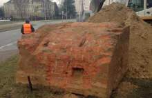 Cenne wykopalisko na Zatrasiu Żoliborz Warszawa.