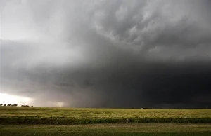 Tornado, w którym zginęli "łowcy burz" największym w historii