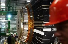 CERN udostępnia dane z eksperymentów Wielkiego Zderzacza Hadronów