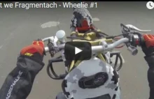 Efektowne wheelie na motocyklu Honda CBR954RR Fireblade zakończone...