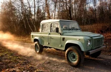 Polska firma buduje fabrycznie nowe Land Rovery Defendery!