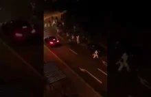Ataki na przejeżdżające samochody w Birmingham