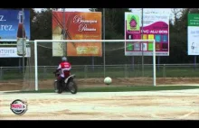 motocykle + piłka kopana = Moto-Ball!