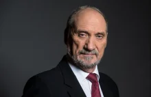 "Antoni Macierewicz. Biografia nieautoryzowana". Książka, która wstrząśnie...