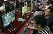 Chiński obóz dla osób uzależnionych od internetu