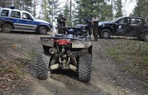 Leśnicy i policjanci zrobili zasadzkę na endurowców i quadowców.