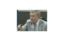 Andrzej Czuma i Lech Wałęsa 1996 w Chicago - kto sadzi się na intelektualistę?