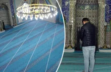 Muzułmanie modlili się w złym kierunku przez 37 lat