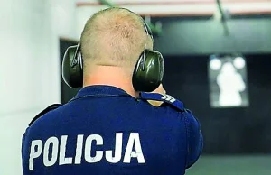 Policjant roku złapany z narkotykami, prawdopodobnie był przemytnikiem. LOL