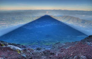 Wschód słońca na szczycie góry Fuji