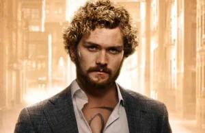 Finn Jones o negatywnych recenzjach Iron Fista. Odpowiada za nie Trump(!?)