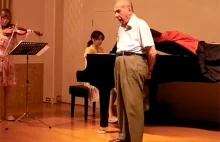 92 - letni mężczyzna ze wspaniałym operowym głosem. [ENG]