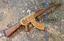 Jak z AK-47 zrobić gitarę elektryczną [wideo]