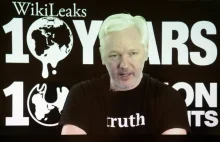 Assange bez internetu z powodu ataków na Clinton