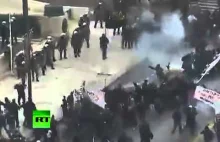 Amazing Footage of Greece riots in Athens