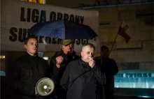 „Postkomuniści zawłaszczyli Polskę w Magdalence”- manifestacja w Gdansku