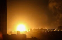 "Noc zamieniła się w dzień". Ogromne bombardowania Gazy przez Izrael