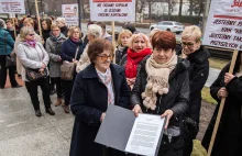 Pracownice kopalni Krupiński wręczyły petycję