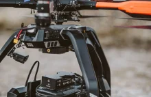 Oto dron z kamerą Flex4K nagrywającą obraz z płynnością 1000 kl./s. (jest wideo)