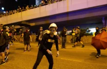 Kolejna manifestacja w Hongkongu. Policja znów użyła gazu łzawiącego