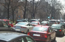 Co 3 auto zarejestrowane w Krakowie... nie istnieje. Zaległości na miliony zł