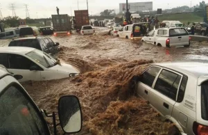 Po kilkumiesięcznej suszy ogromna powódź w Republice Południowej Afryki