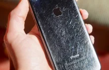 iPhone 7 Jet Black jest piękny... póki nie wyjmiemy go z pudełka