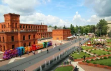Chińczycy podziwiają włóczkową lokomotywę z Łodzi