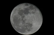 Widzieliście super zdjęcia księżyca zrobione nowym Huawei P30 Pro? To fake