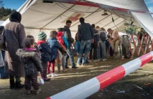 Austria zmienia politykę ws. uchodźców. "Koniec z kulturą otwartych ramion"