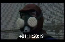 Czarnobyl - likwidatorzy usuwają grafit z dachu