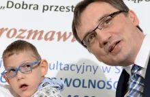 Zbigniew Ziobro przekazał pieniądze z 500 + na niepełnosprawne dziecko