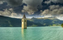 Samotna wieża na środku jeziora. Jakie kryje tajemnice?