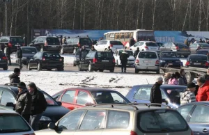 Kupiłeś używane auto? Sprawdź, czy ma katalizator. "Handlarze zarabiają 3 tys"