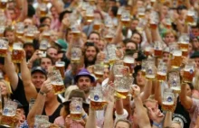 Oktoberfest antymuzułmański! Muzułmanie chcą odwołania święta piwa. Co na...