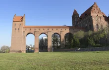 Zamek w Kwidzynie - To dosłownie największa, europejska latryna.