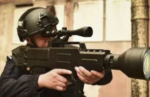 Chiński laserowy odpowiednik AK-47. Wypali wszystko z odległości 800 metrów