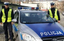 Bohaterska akcja policjantów z kieleckiej drogówki.